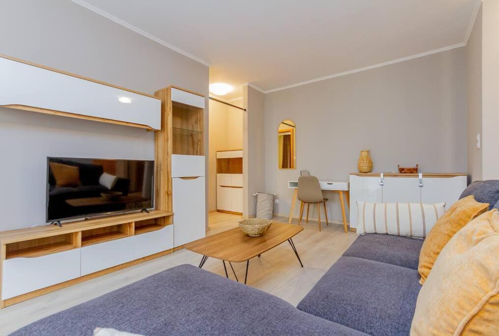 Apartment 2br Corvin Terrace W Ac By Nw