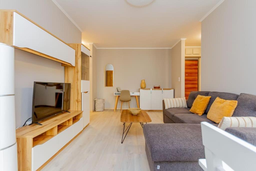 2br Corvin Terrace W Ac By Nw Budapešť